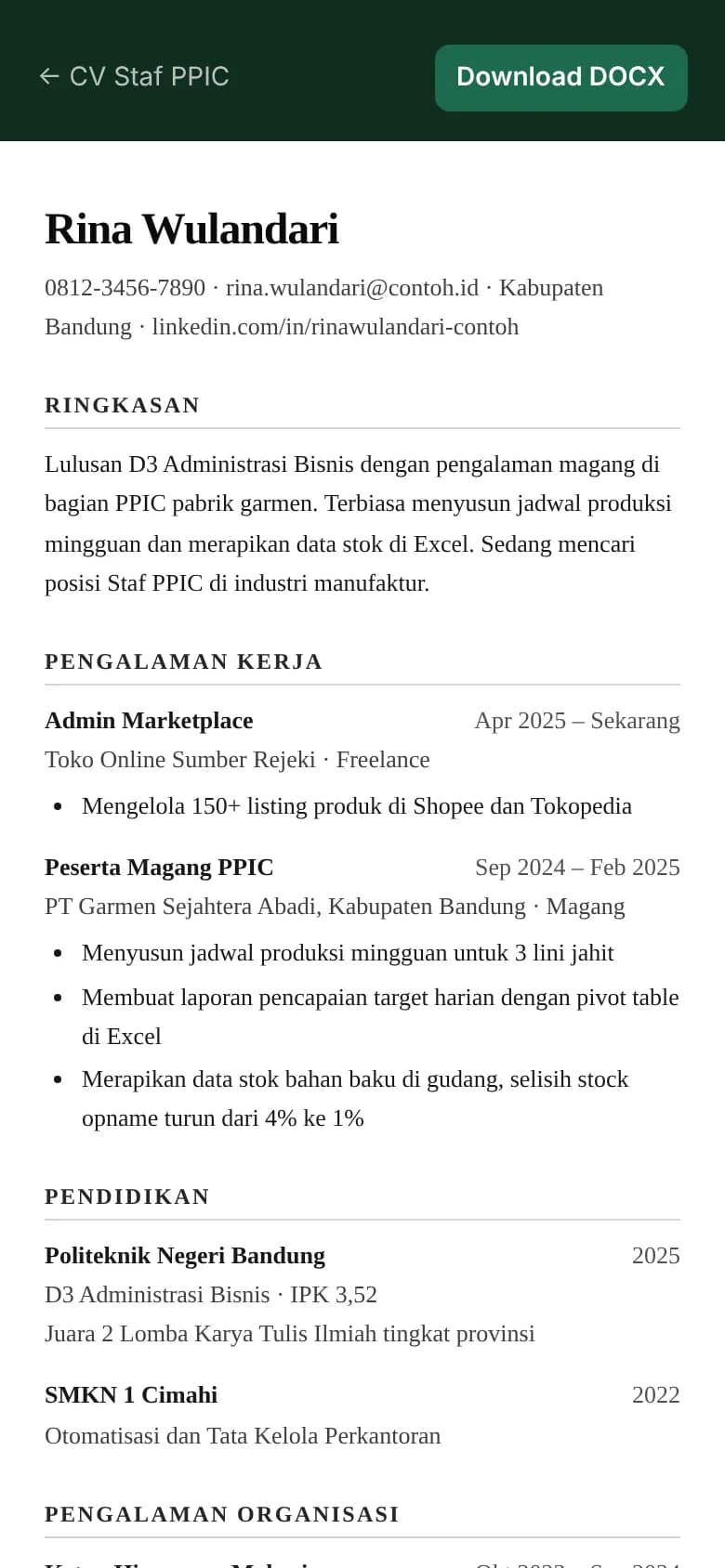 Pratinjau CV di aplikasi Karir Industri, dengan tombol Download DOCX